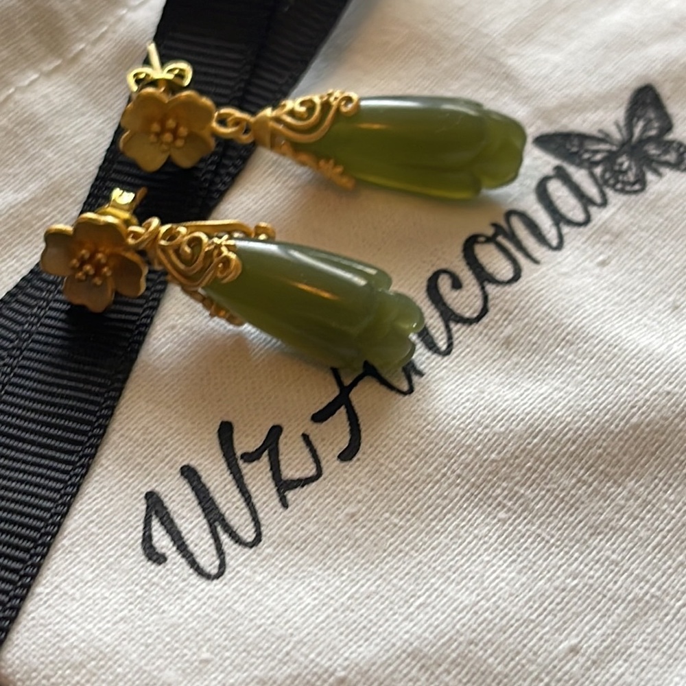 Beautiful  Jade Green beads dangle earrings 14K Gold-Dipped Textured Gold Flower - Picture 8 of 14
